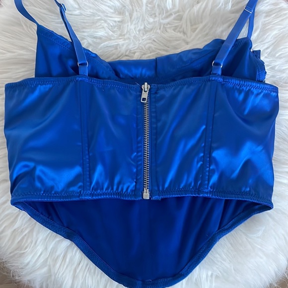 UO Lexi Satin Cowl Corset Top in Blue - Picture 3 of 5